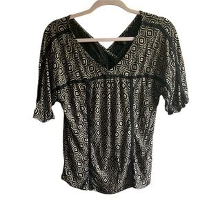 Lucky Brand V-Neck Blouse Size M Black Cream Geometric Printed Puff Sleeves Boho
